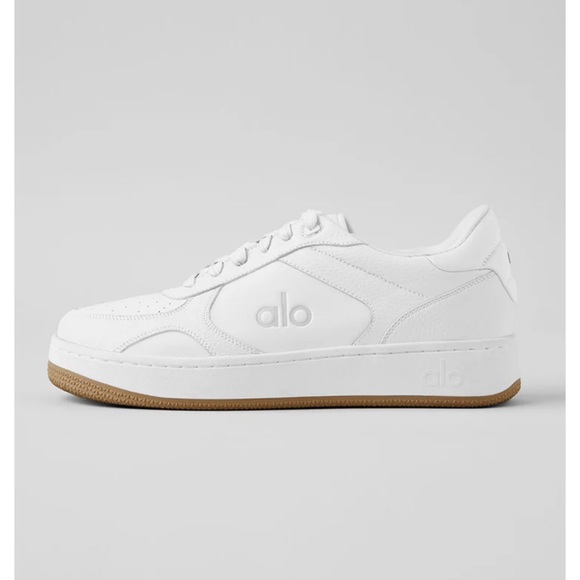 Alo Recovery Mode Sneaker - Picture 2 of 3